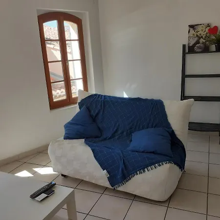Daire Toe.location*grand T1 Bis*hyper Centre Et Port
